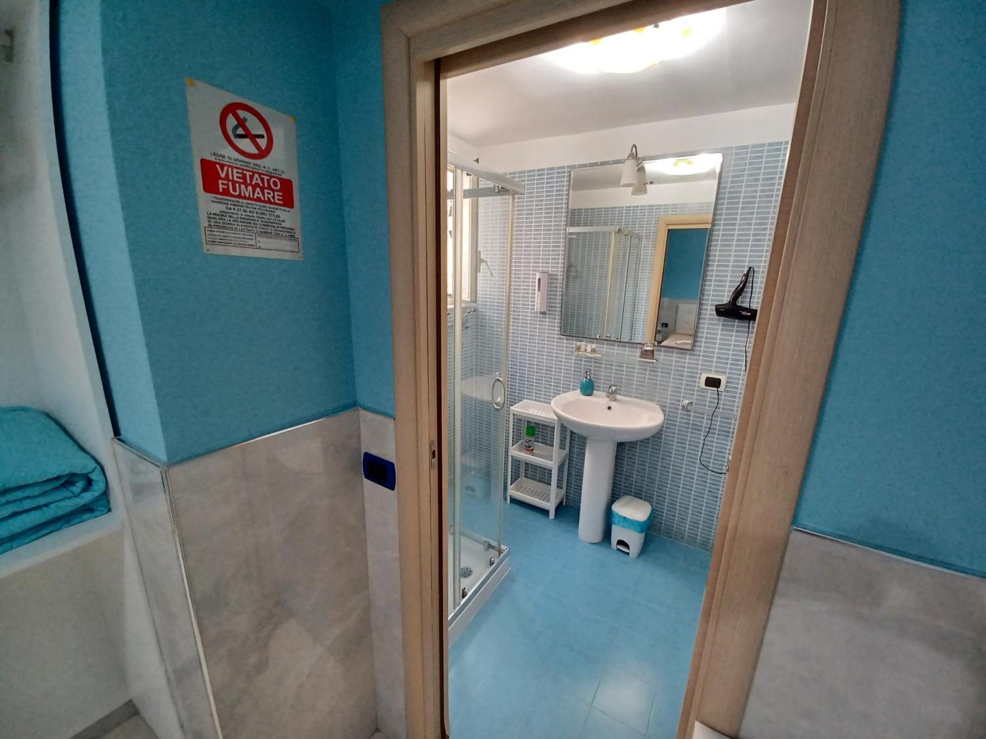 B&B Quattro Palazzi Napoli Centro Exterior photo