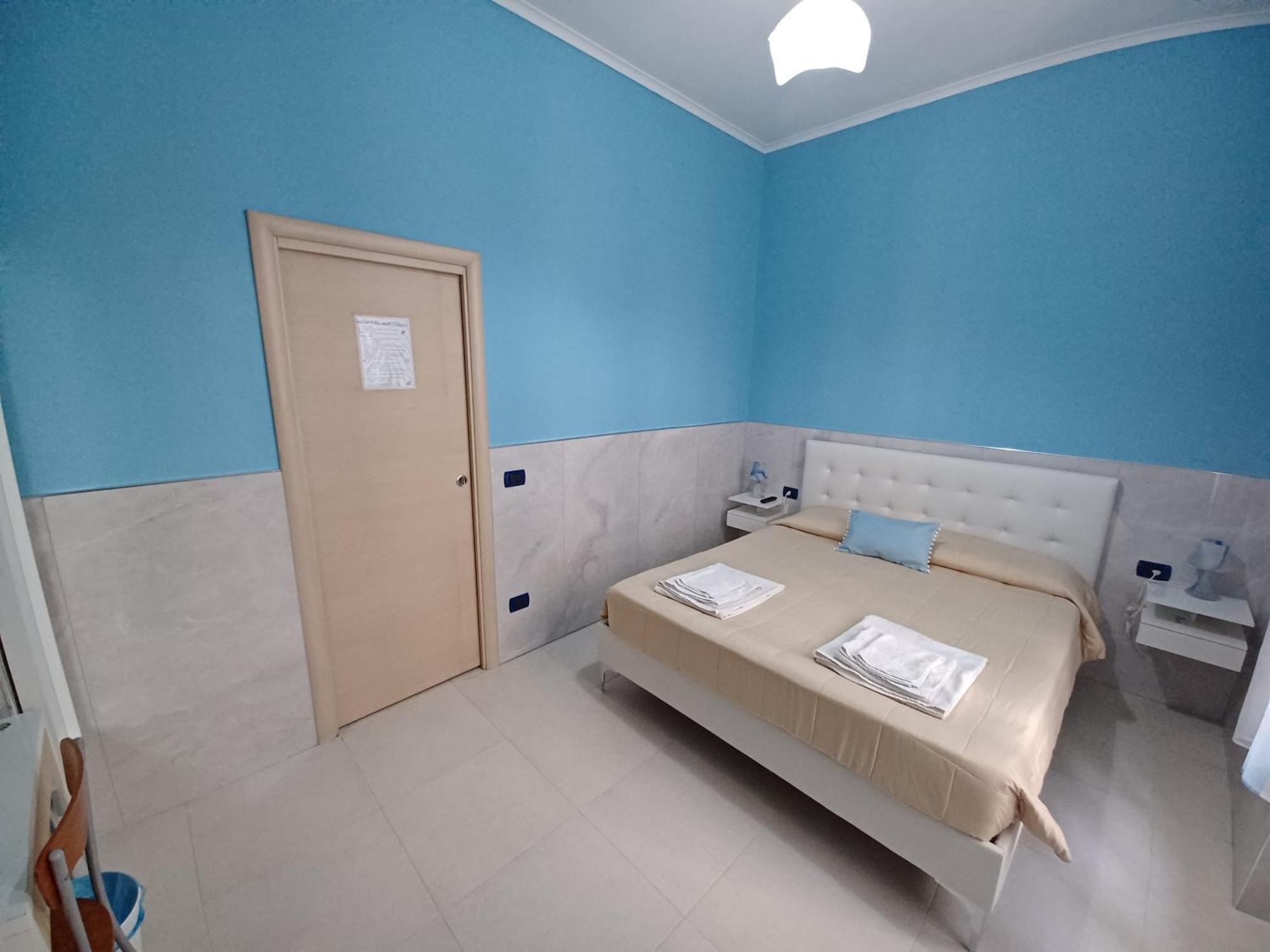 B&B Quattro Palazzi Napoli Centro Exterior photo