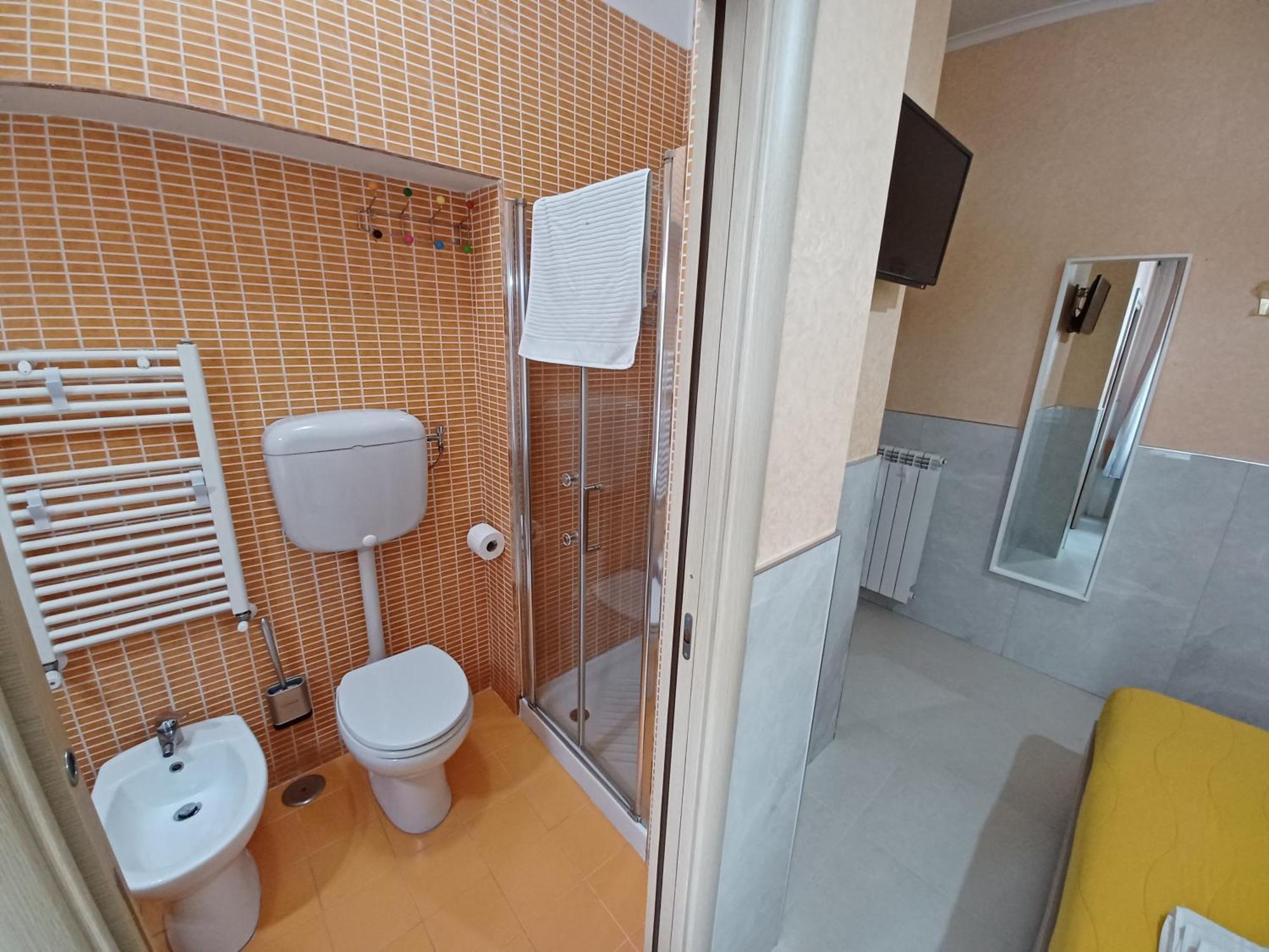 B&B Quattro Palazzi Napoli Centro Exterior photo